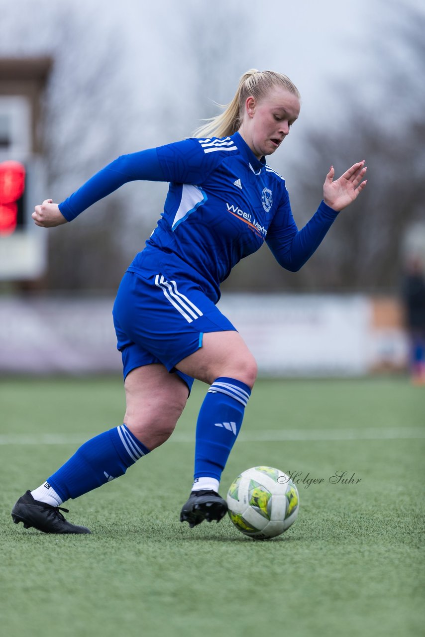 Bild 162 - F SSC Hagen Ahrensburg - SV Frisia Risum-Lindholm : Ergebnis: 1:2